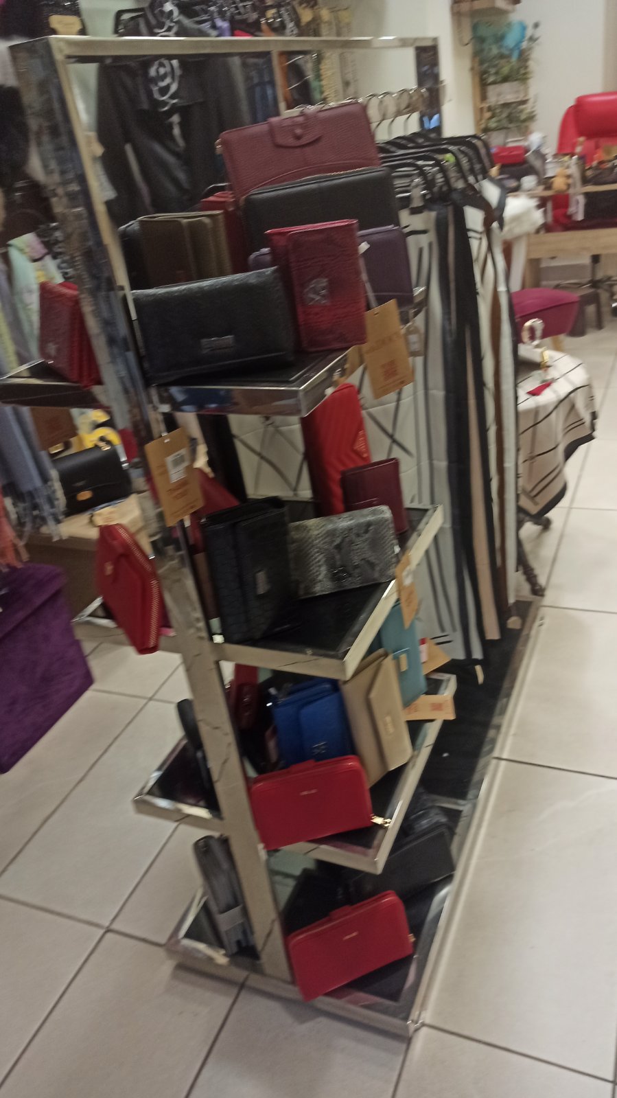 Σετ κολιέ με σταυρούς